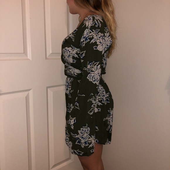 Abercrombie & Fitch Romper - Picture 2 of 4